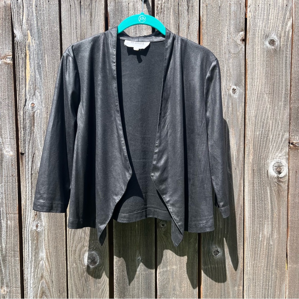 BB Dakota Black Waterfall crackle shrug size small